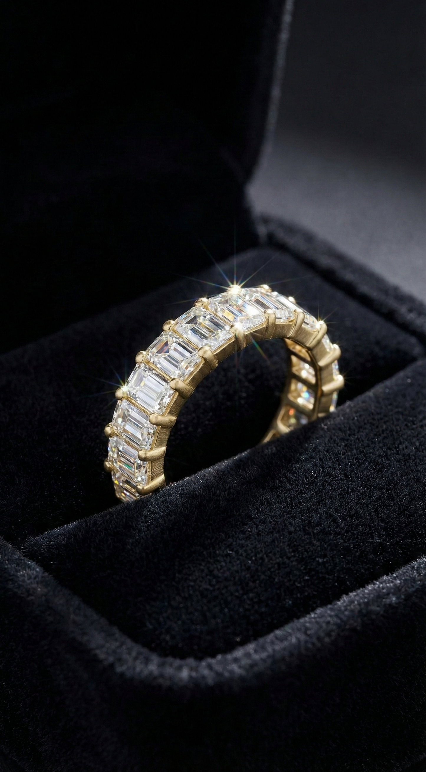 Aurora Glimmer Ring