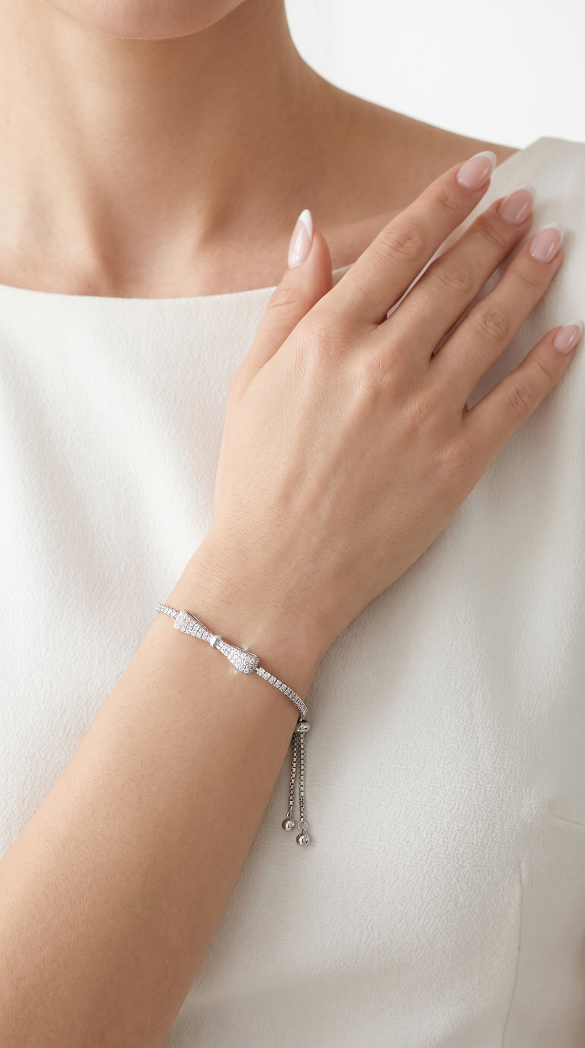 Bowtie Brilliance Bracelet