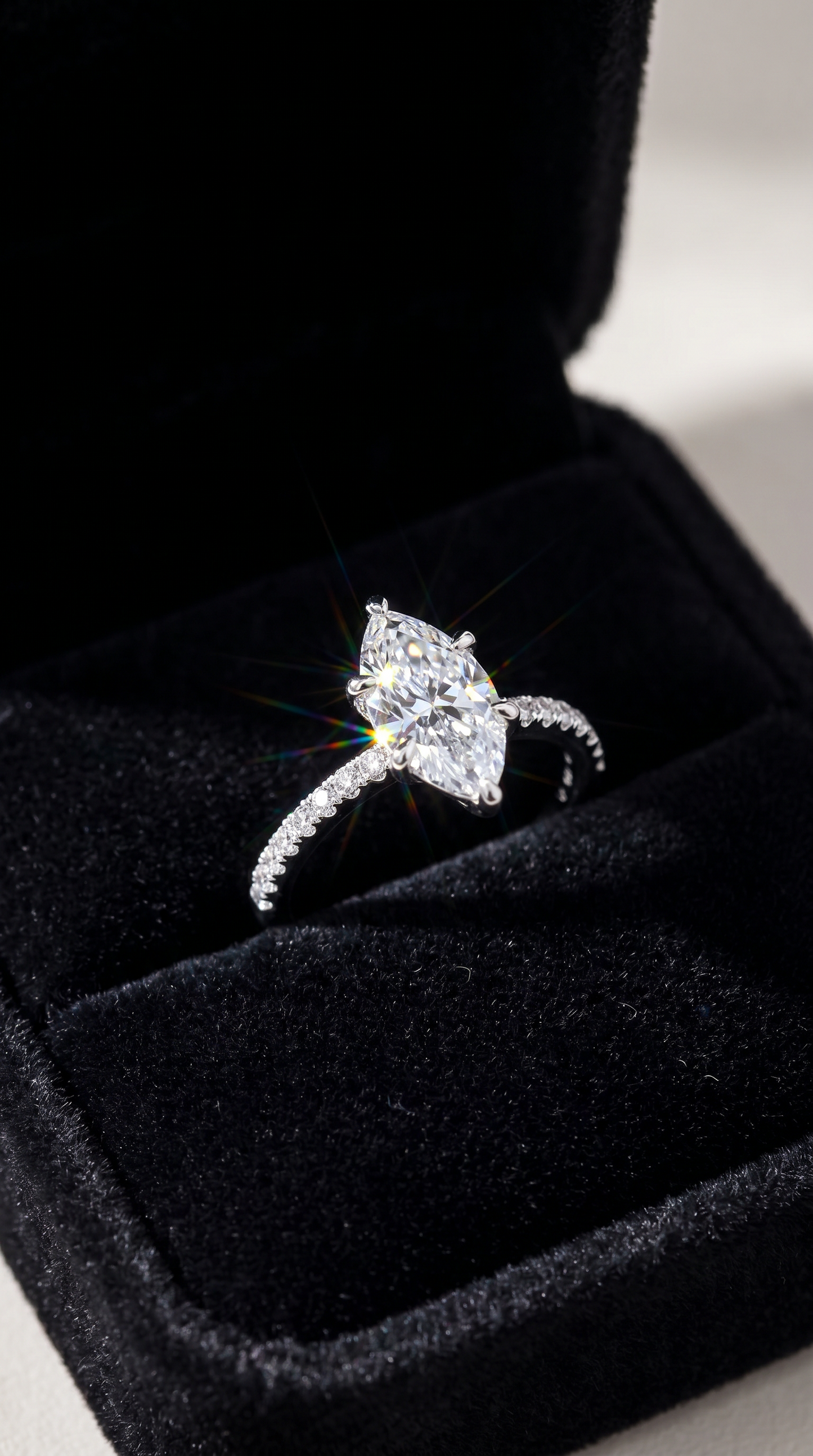 Stellar Crest Ring