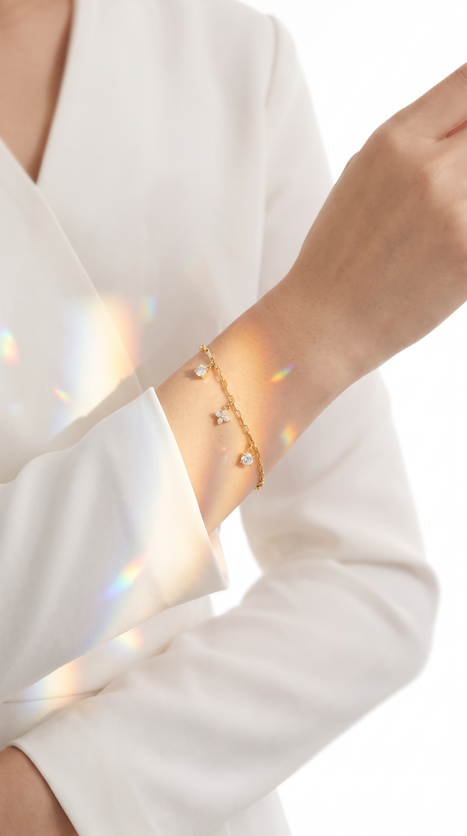 Dancing Drops Bracelet Gold