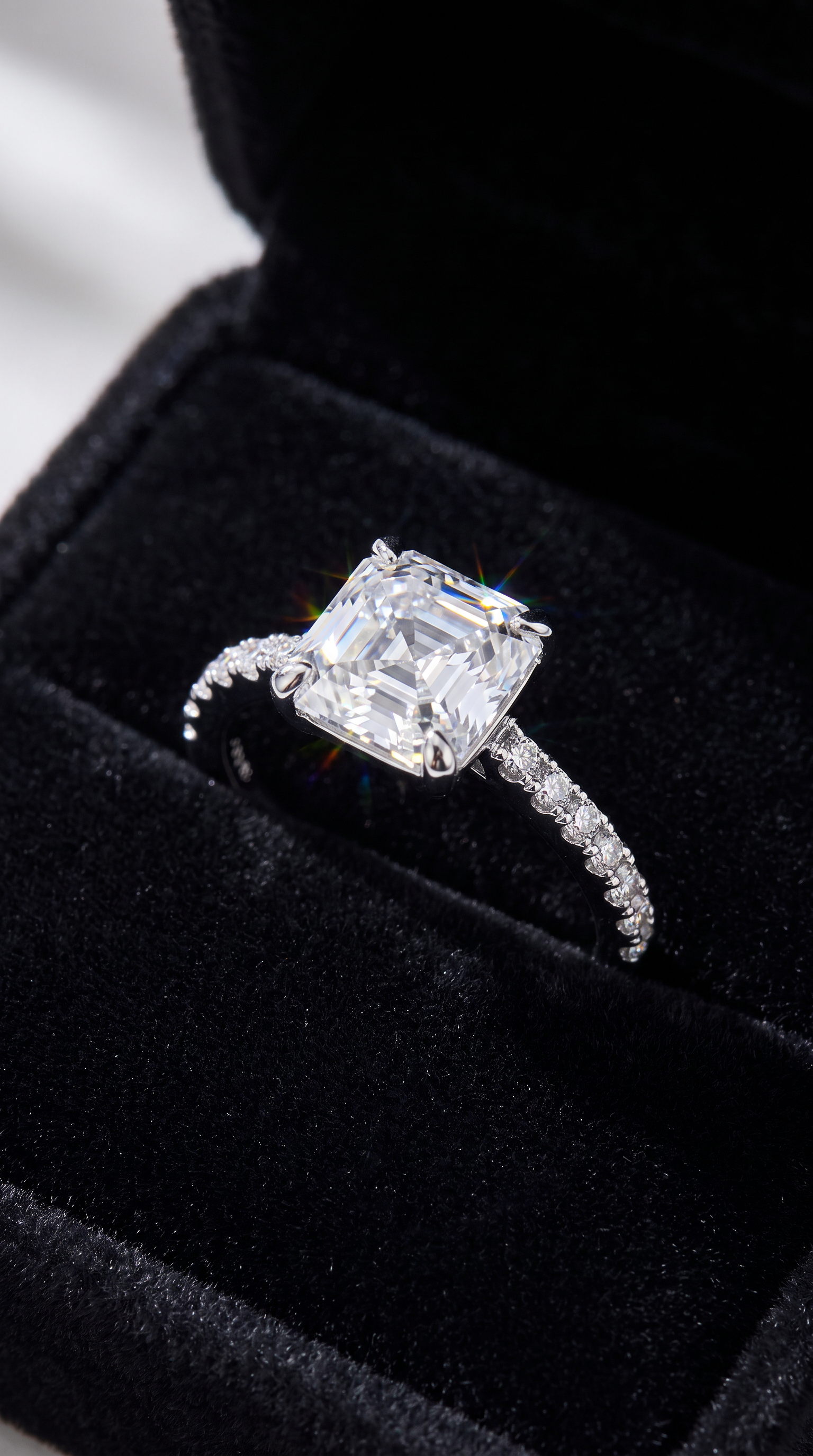 Imperial Frost Ring