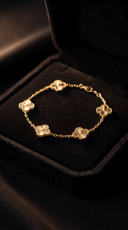 Lucky Clover Bracelet Gold