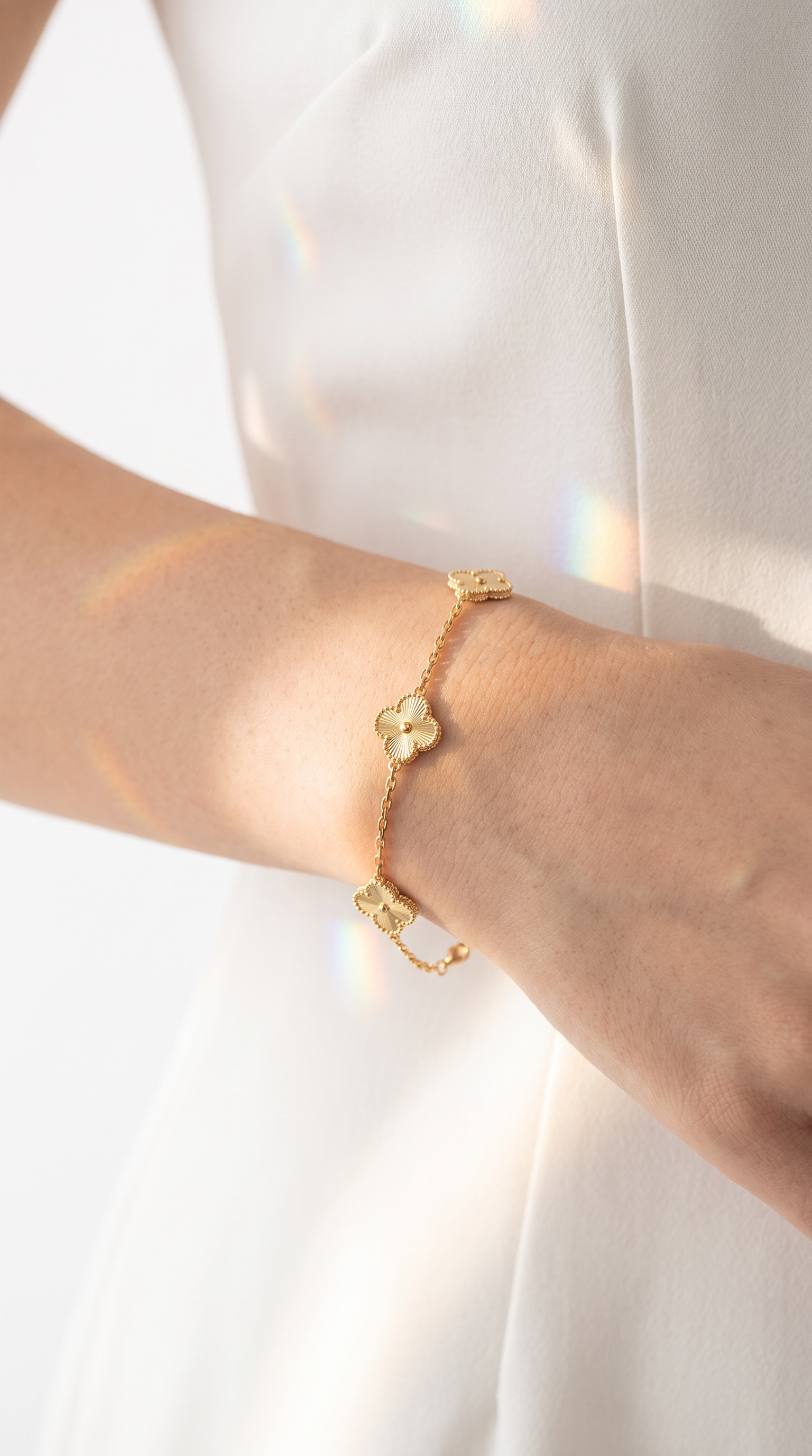 Lucky Clover Bracelet Gold